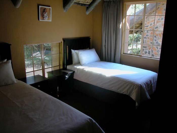 Maliba River Lodge Butha-Buthe Стая снимка